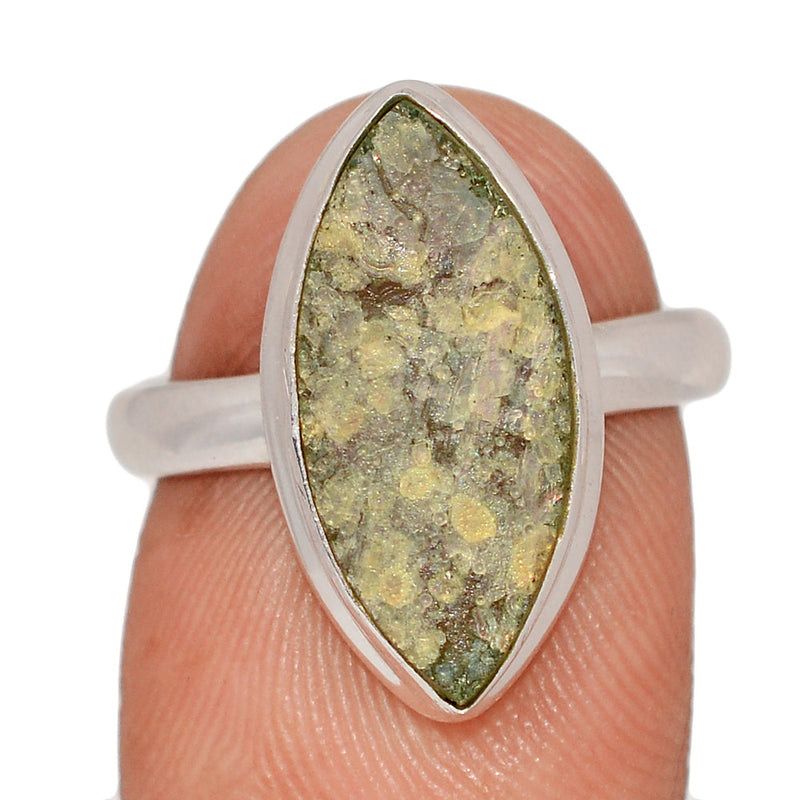 Ancient Roman Glass Ring - ARGR99