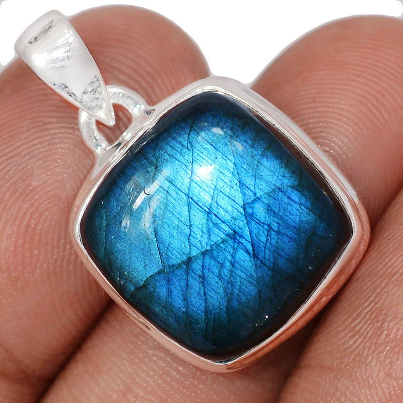 1.1" Blue Fire Labradorite Pendants - BFLP2230