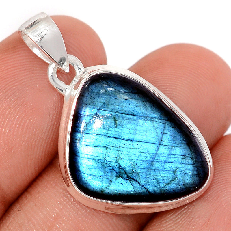 1.3" Blue Fire Labradorite Pendants - BFLP2313