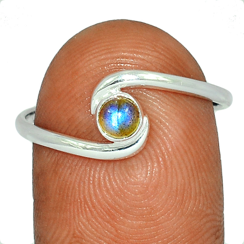 Small Plain - Blue Fire Labradorite Ring - BFLR741
