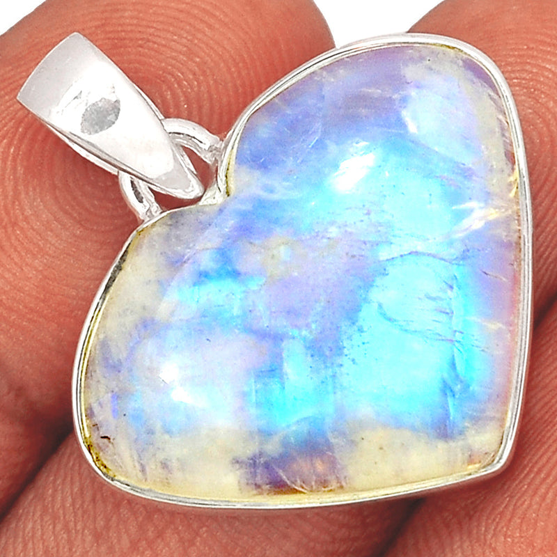1.3" Heart - Blue Fire Moonstone Pendants - BFMP1688