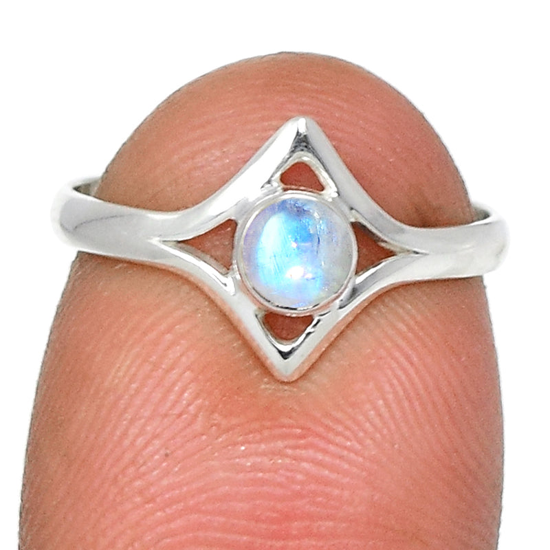 Small Plain - Blue Fire Moonstone Ring - BFMR2672