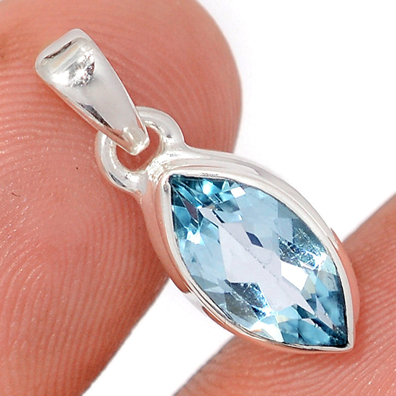 0.8" Blue Topaz Pendants - BLTP1617