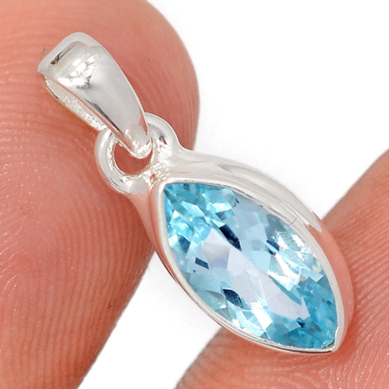 0.8" Blue Topaz Pendants - BLTP1624