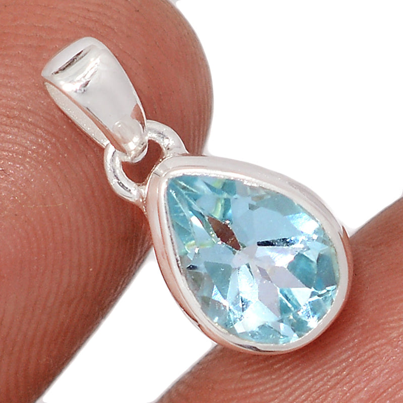 0.7" Blue Topaz Pendants - BLTP26