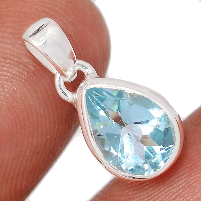 0.7" Blue Topaz Pendants - BLTP27