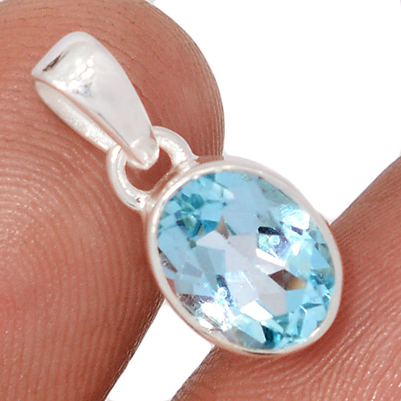0.7" Blue Topaz Pendants - BLTP29