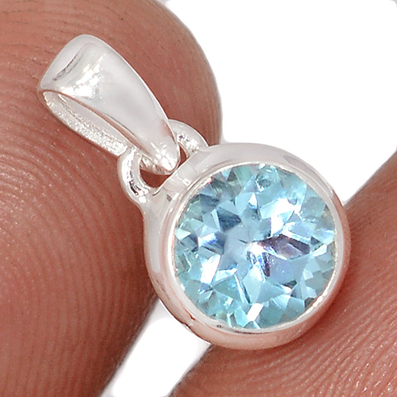 0.6" Blue Topaz Pendants - BLTP36