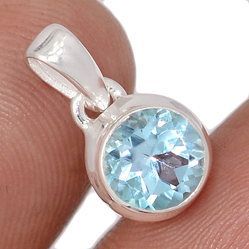 0.6" Blue Topaz Pendants - BLTP37