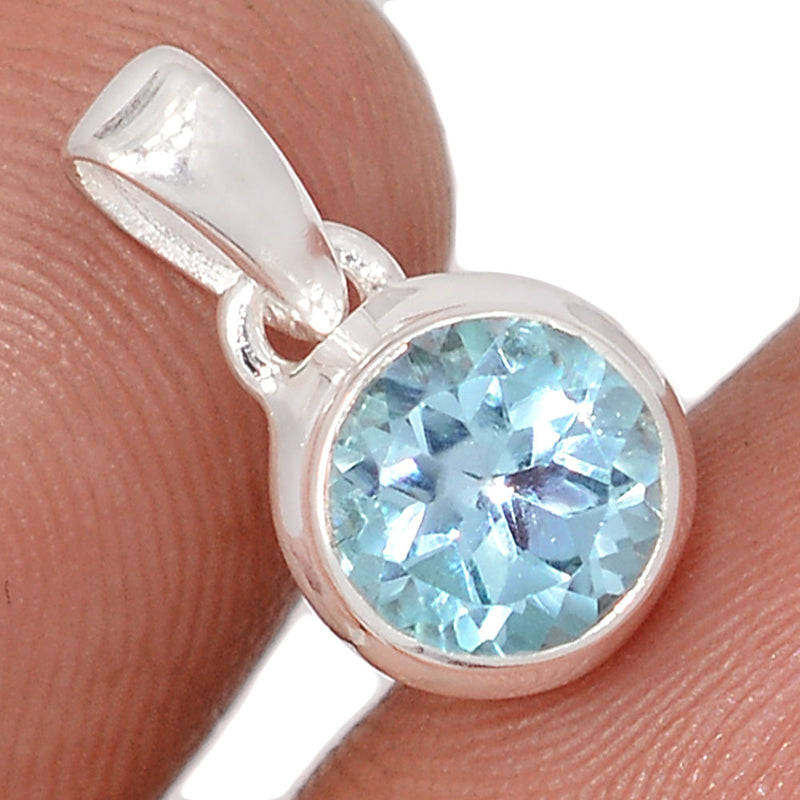 0.6" Blue Topaz Pendants - BLTP38