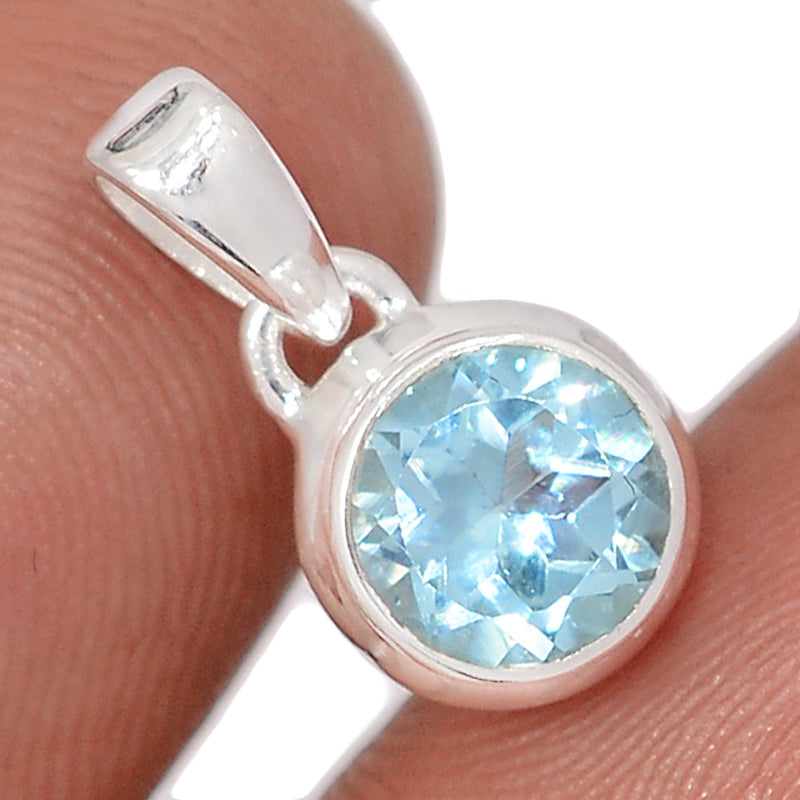 0.6" Blue Topaz Pendants - BLTP41
