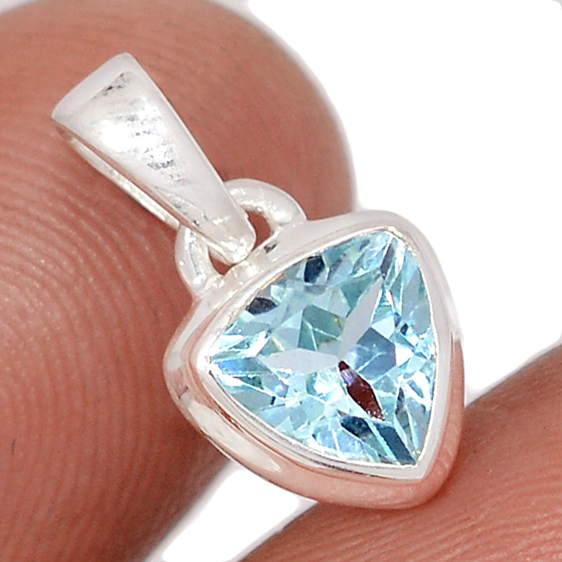 0.6" Blue Topaz Pendants - BLTP49