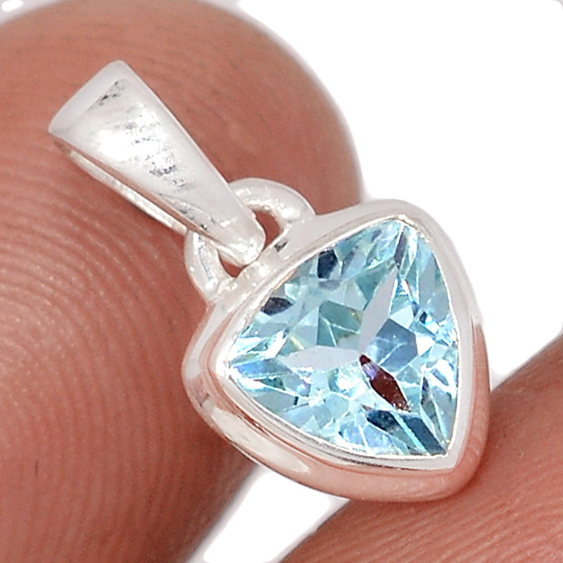 0.6" Blue Topaz Pendants - BLTP50