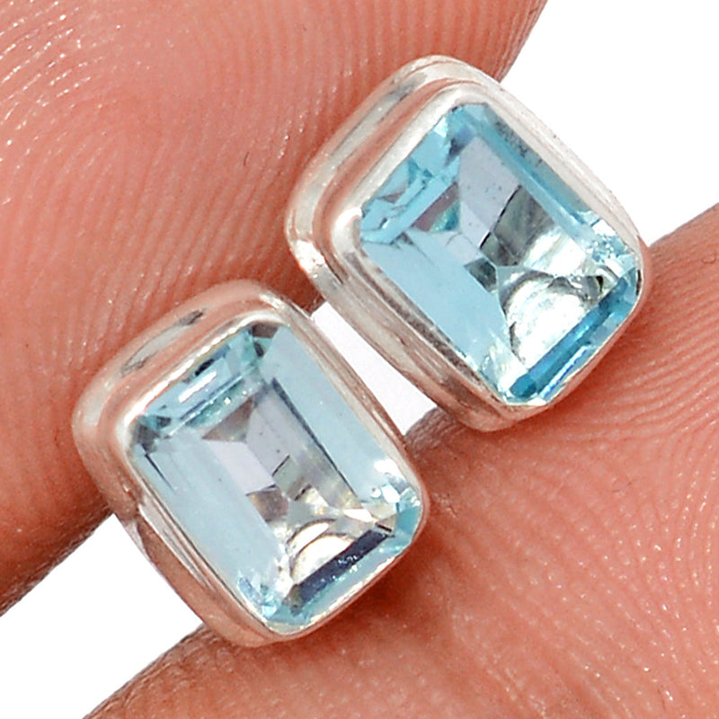 Blue Topaz Studs - BLTS618