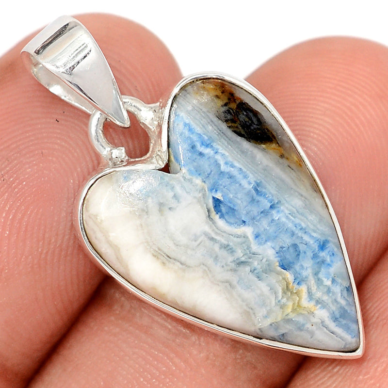1.2" Heart - Blue Scheelite Pendants - BSLP820