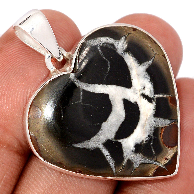 1.5" Heart - Black Septarian Pendants - BSRP306
