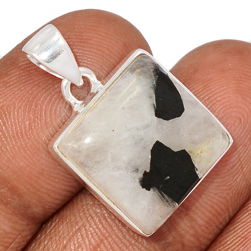 1.1" Black Tourmaline In Quartz Pendants - BTQP94