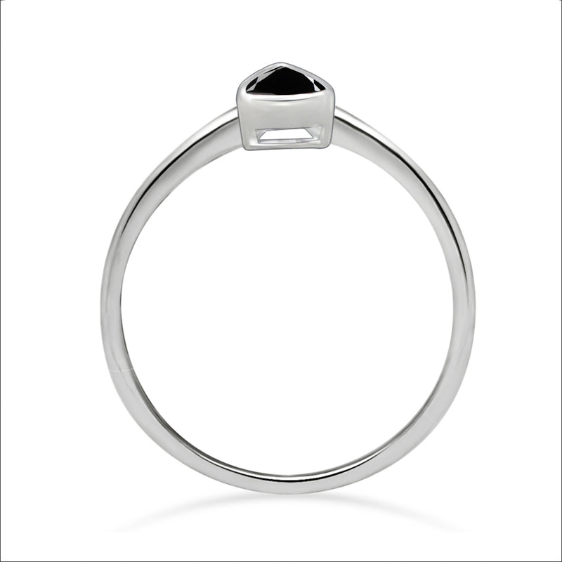 4*4 MM Trillion - Black Spinel Ring - CB-R815BS Catalogue