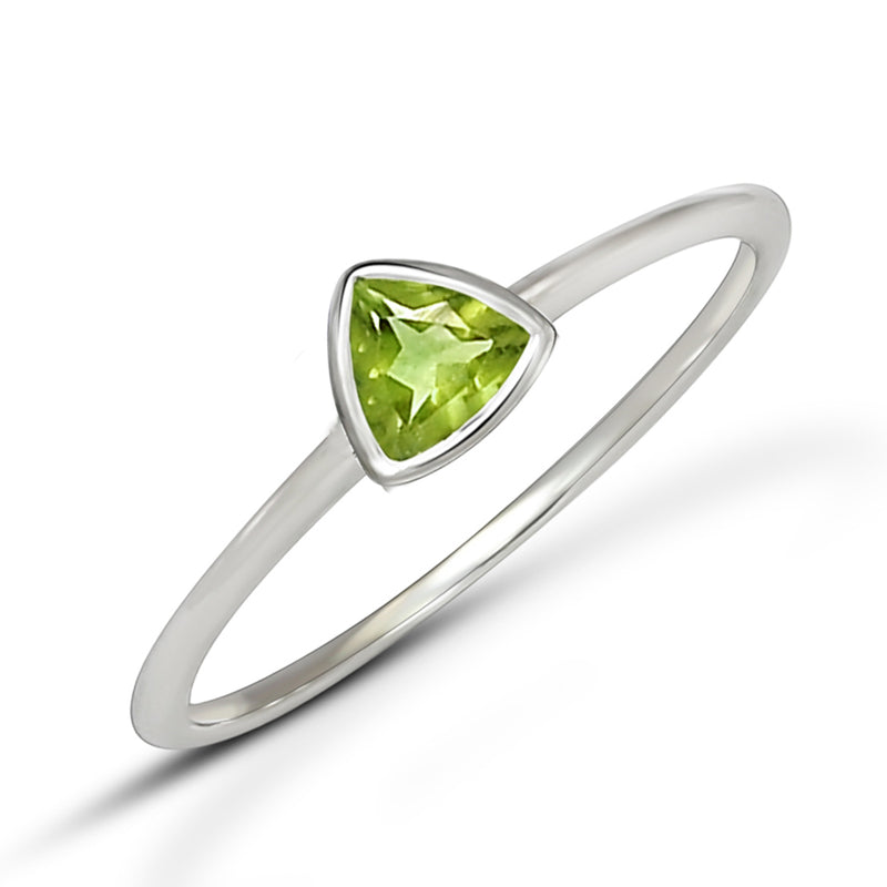 4*4 MM Trillion - Peridot Ring - CB-R815P Catalogue