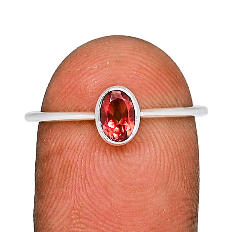 6*4 MM Oval - Garnet Faceted Ring - CB-R820G Catalogue