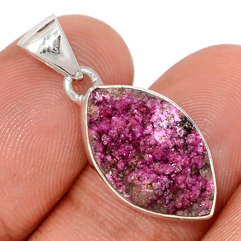1.1" Cobalt Druzy Pendants - CBDP553