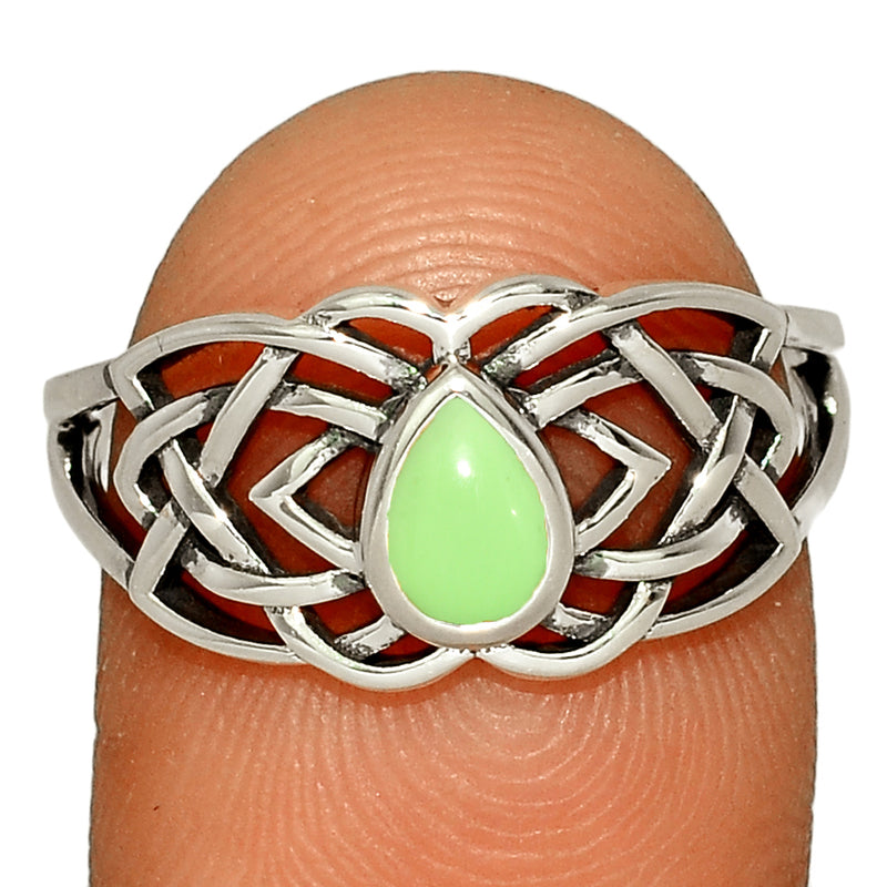 Celtic Design - Lemon Chrysoprase Ring - CCR508-LC Catalogue