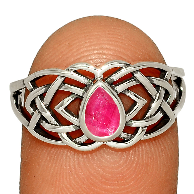 Celtic Design - Ruby Ring - CCR508-R Catalogue