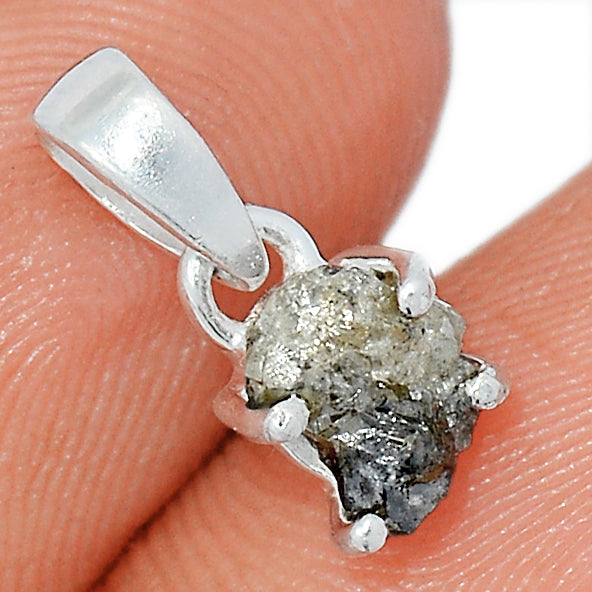 0.6" Claw - Diamond Rough Pendants - DDRP236