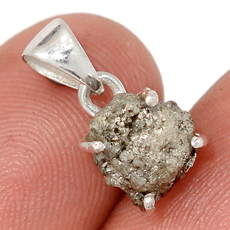 0.6" Claw - Diamond Rough Pendants - DDRP247
