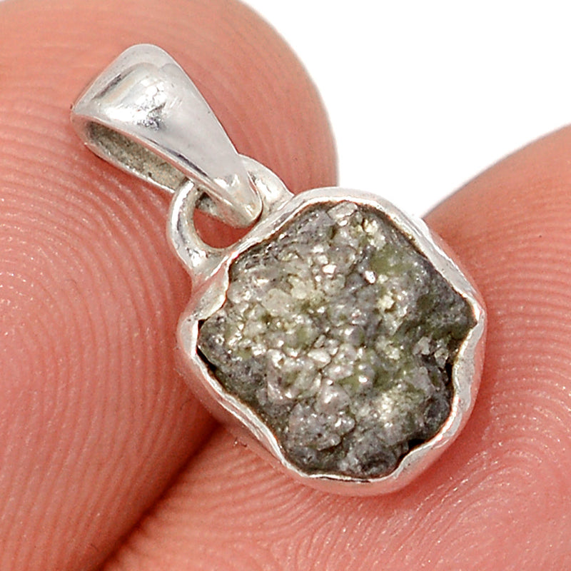 0.6" Diamond Rough Pendants - DDRP270