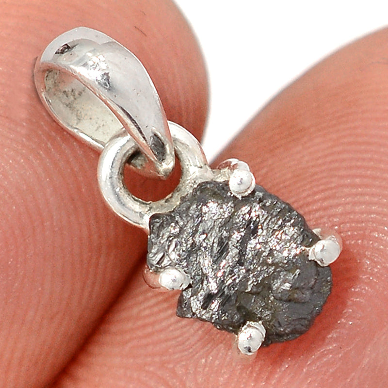 0.6" Claw - Diamond Rough Pendants - DDRP311