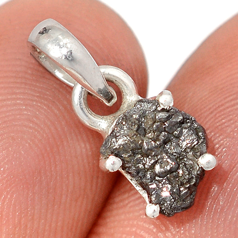 0.6" Claw - Diamond Rough Pendants - DDRP322