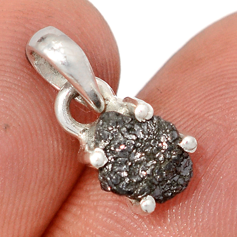 0.6" Claw - Diamond Rough Pendants - DDRP331