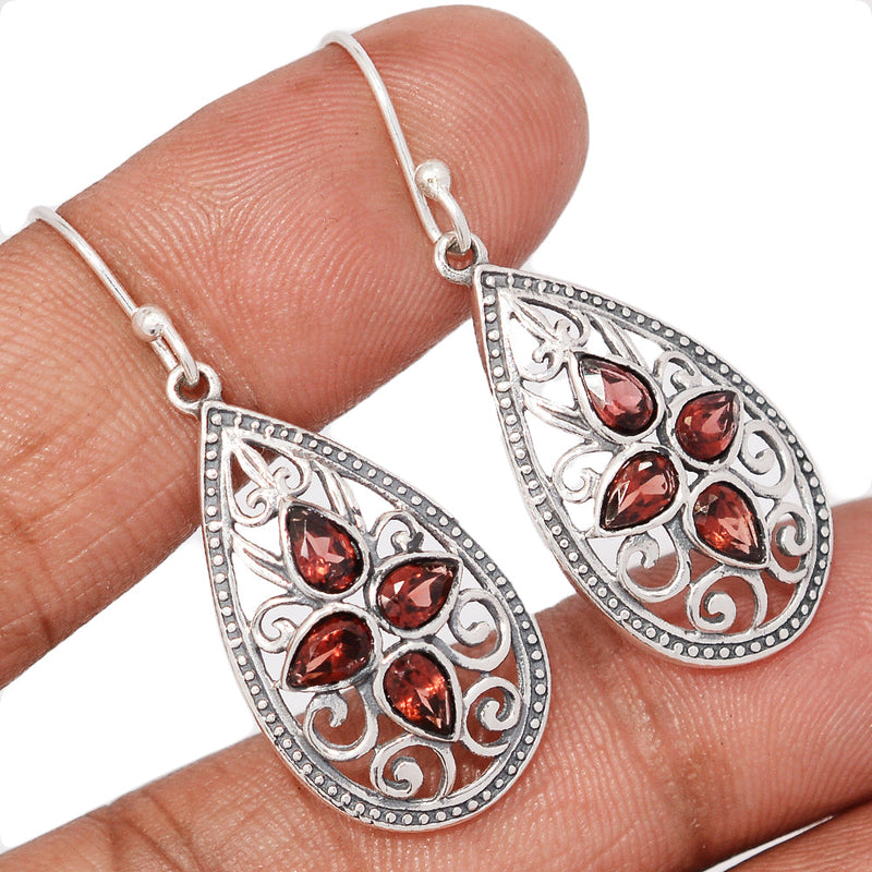 1.7" Southwest - Garnet Faceted Earrings - DSNE220