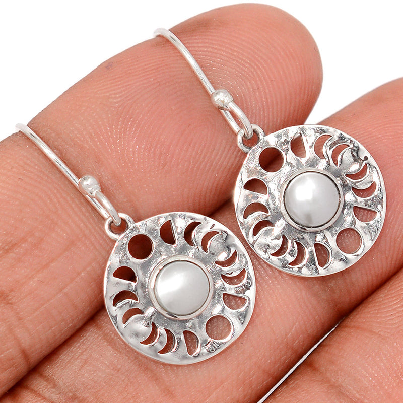 1.2" Phases Of Moon - Fresh Water Pearl Earrings - DSNE78