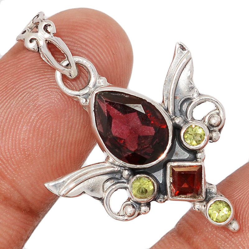 1.5" Scared Angel Wings - Garnet Faceted & Peridot Pendants - DSNP2222