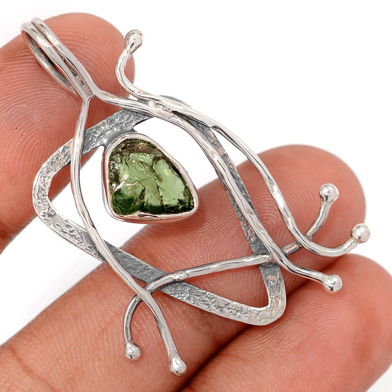 1.8" Designer - Green Apatite Rough Pendants - DSNP2420