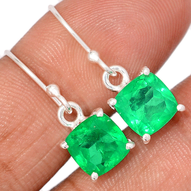 1.1" Claw - Treated Emerald Natural Crystal Quartz Earrings - ECQE8