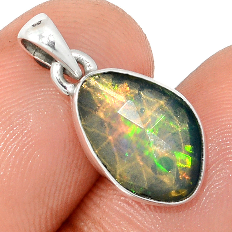 0.8" Ethiopian Opal Faceted Pendants - EOFP2058