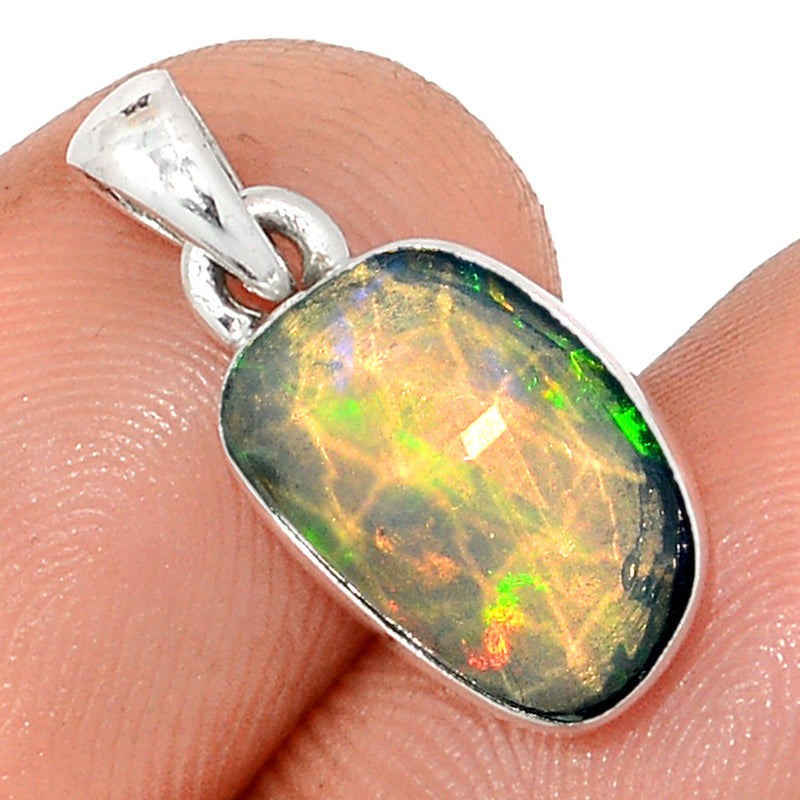 0.8" Ethiopian Opal Faceted Pendants - EOFP2059