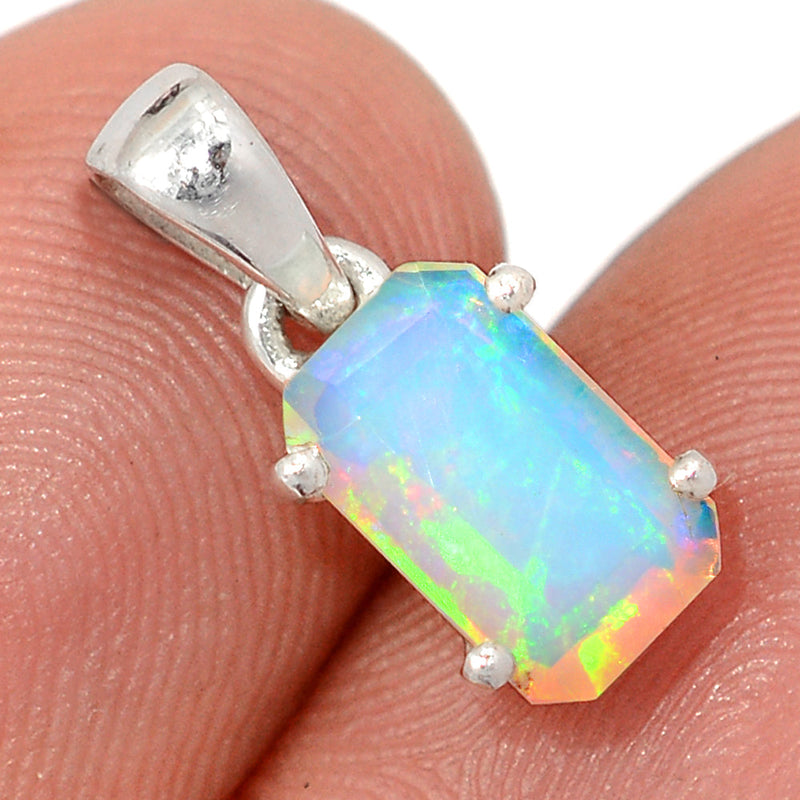 0.6" Claw - Ethiopian Opal Faceted Pendants - EOFP2210