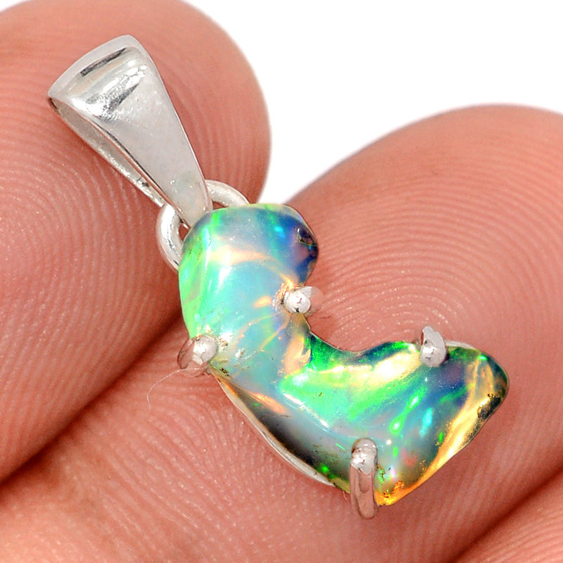 0.8" Claw - Ethiopian Opal Polish Rough Pendants - EPRP980