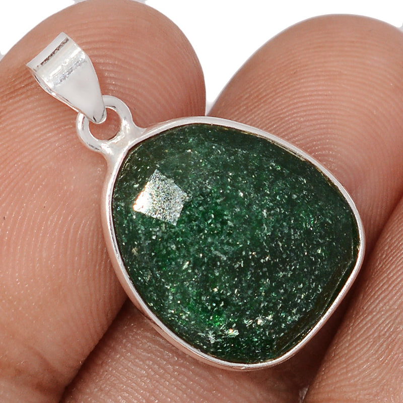 1.1" Green Aventurine Faceted Pendants - GAFP26