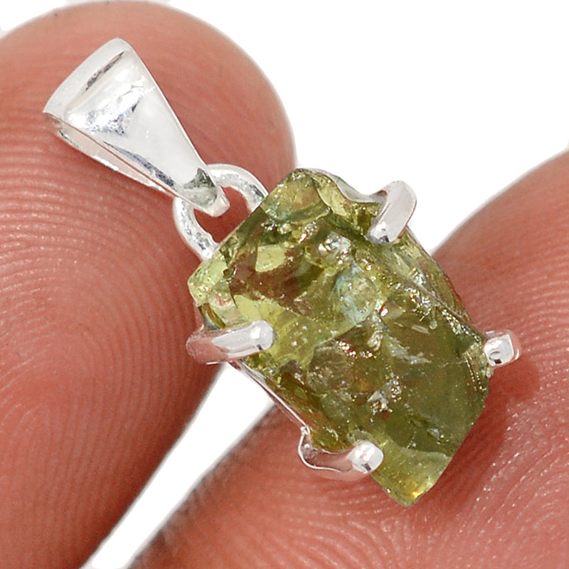 0.8" Green Apatite Rough Pendants - GATP11