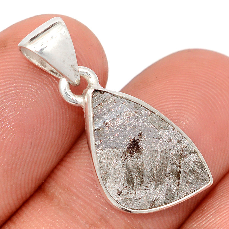1.1" Muonionalusta Meteorite Sweden Pendants - GBMP759