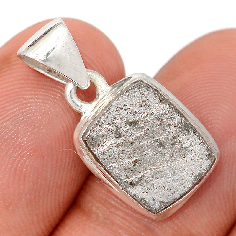 1" Muonionalusta Meteorite Sweden Pendants - GBMP767