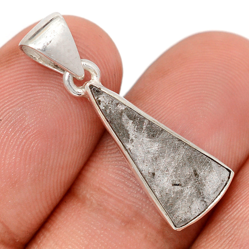 1.1" Muonionalusta Meteorite Sweden Pendants - GBMP773
