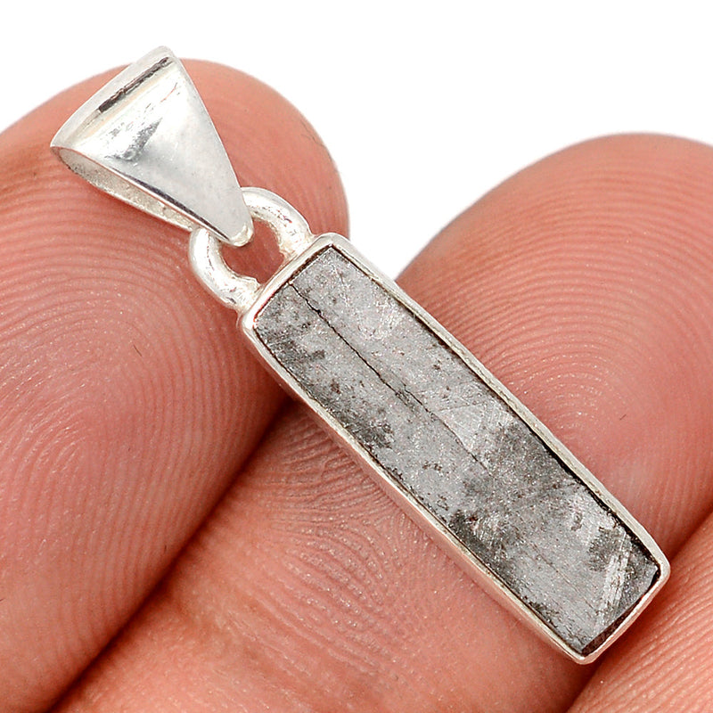 1.1" Muonionalusta Meteorite Sweden Pendants - GBMP798
