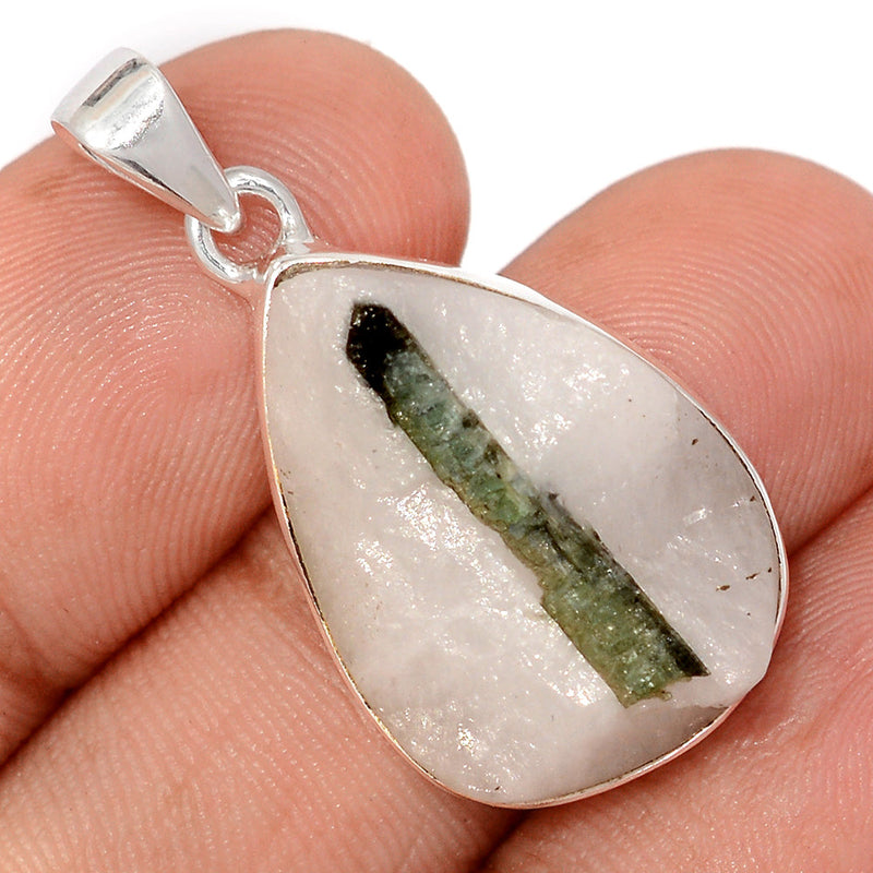 1.3" Green Tourmaline In Quartz Pendants - GEQP281