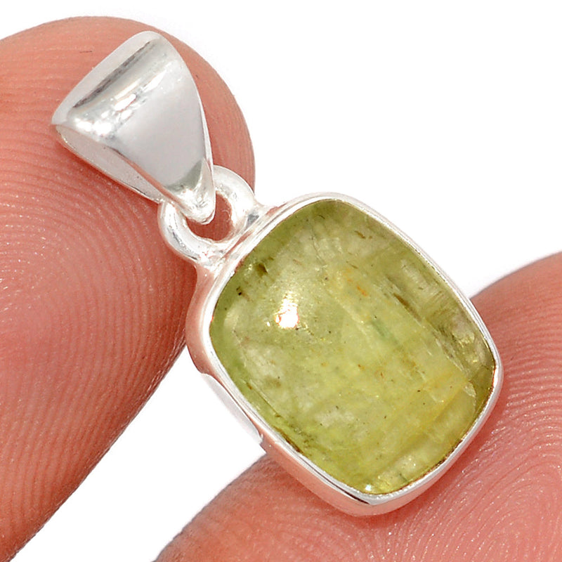 0.8" Green Kyanite Cabochon Pendants - GKCP285